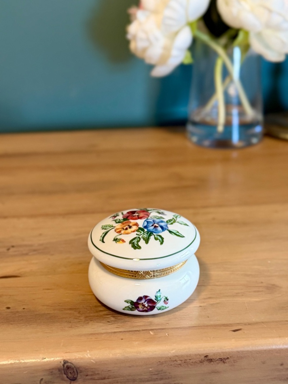 Vintage PartyLite Porcelain Trinket Box Floral Gold Hinged Lid